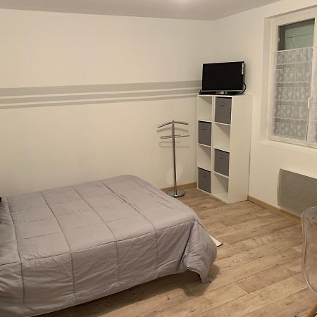 Studio Ideal Travail, Famille, Tout Y Est … Apartment Dompierre-sur-Besbre Exterior photo